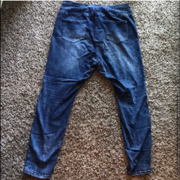 Fashion to Figure Jeggings - Picture 5 of 8